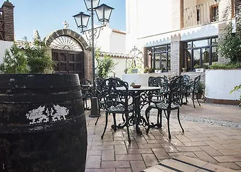 Casa Grande De El Burgo Hotel