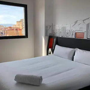 Casa de hóspedes Easyhotel City Centre, Málaga