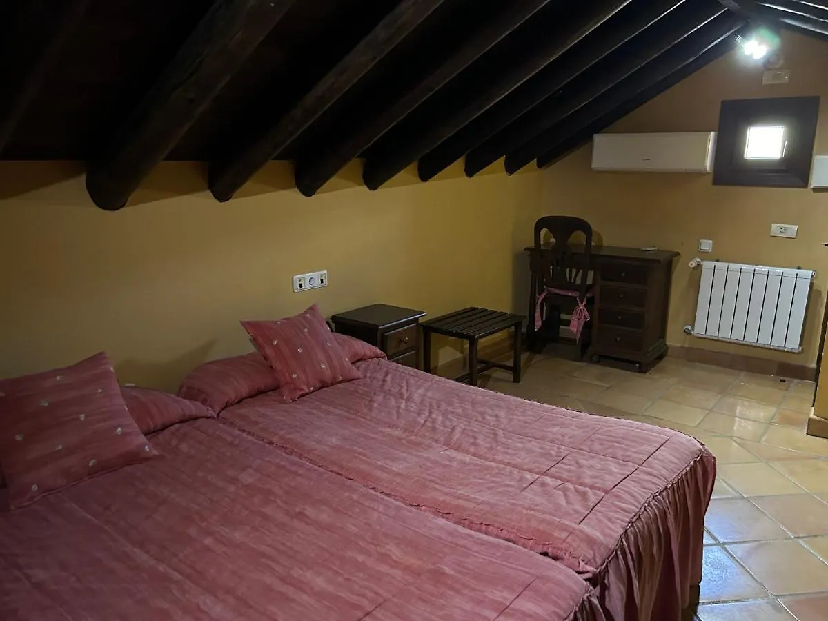 Casa Grande De El Burgo Hotel